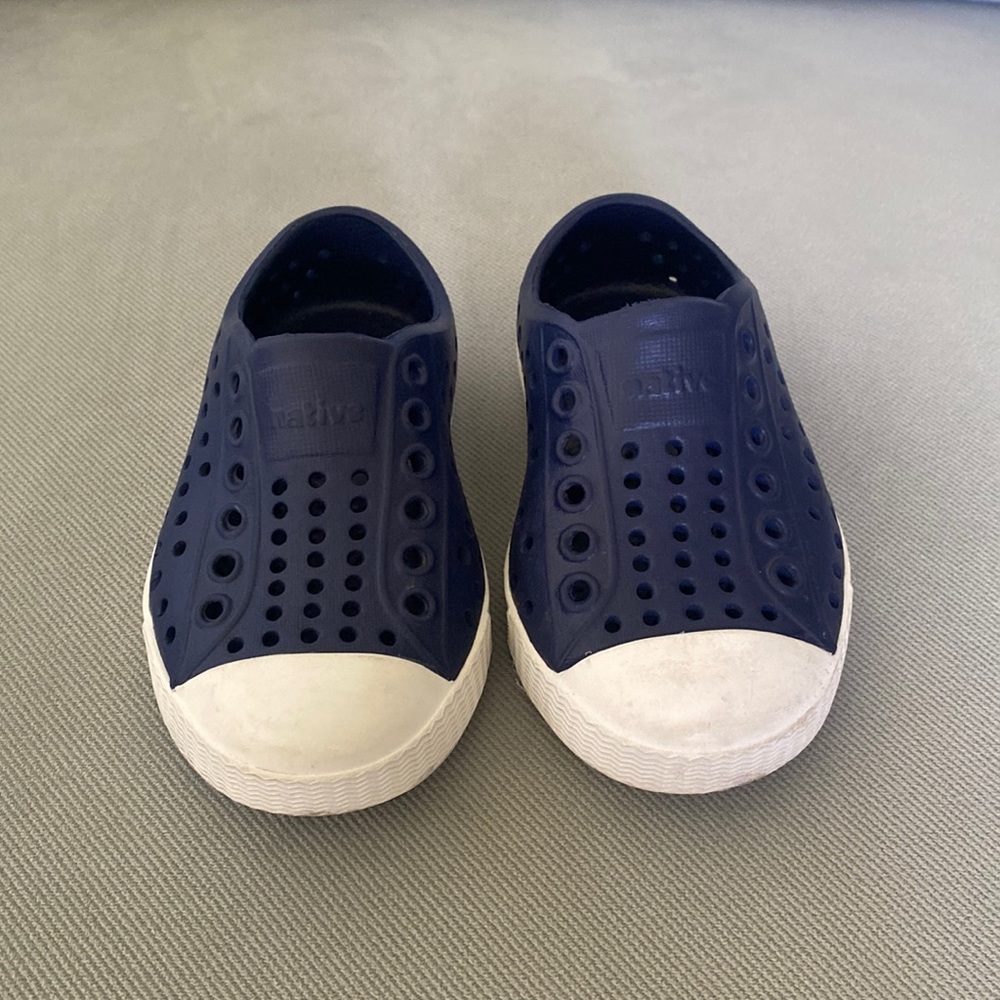 toddler navy blue native shoes
